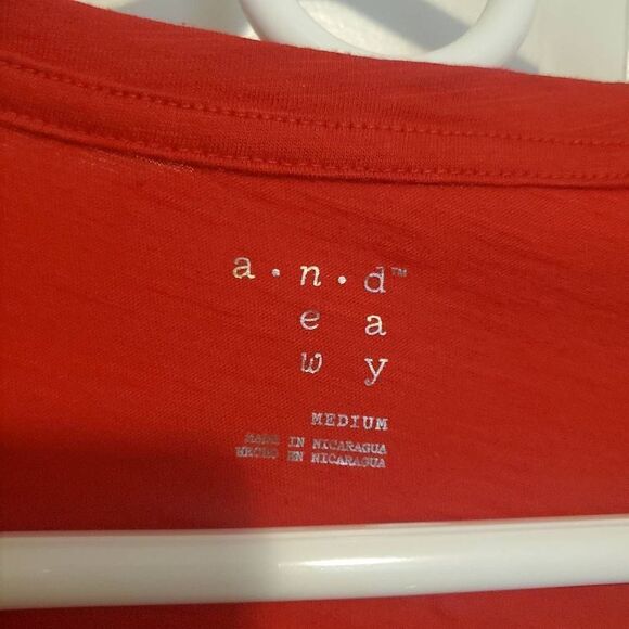 NWT A New Day Red Vneck Cotton Tee Medium - Picture 3 of 6